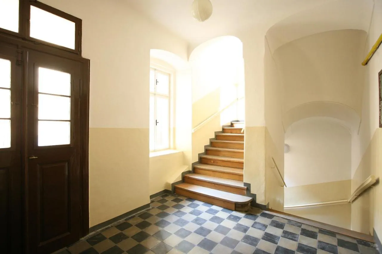 Apartment Karolina Prága